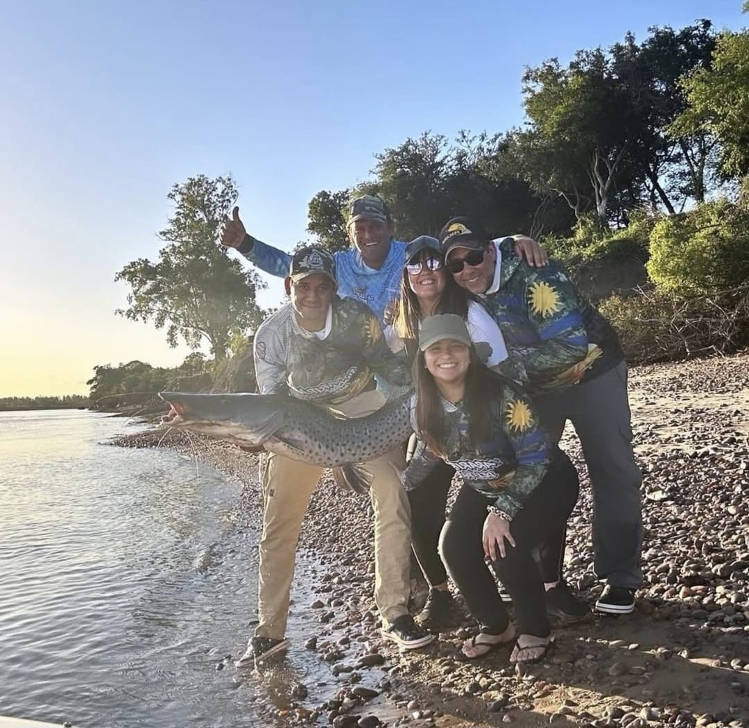 Experiencia completa de pesca en Salto